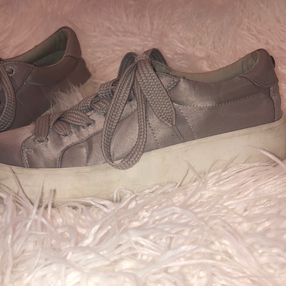 Platform Steve Madden Sneakers - Picture 2 of 4